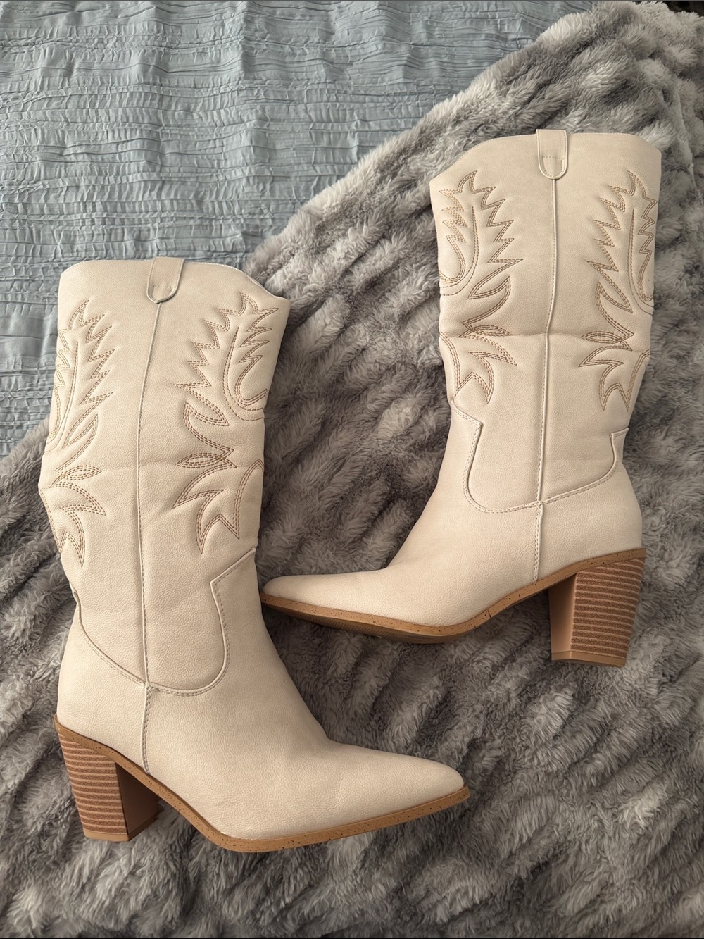 JustFab Cream Western Mid-Calf Block Heel Boots